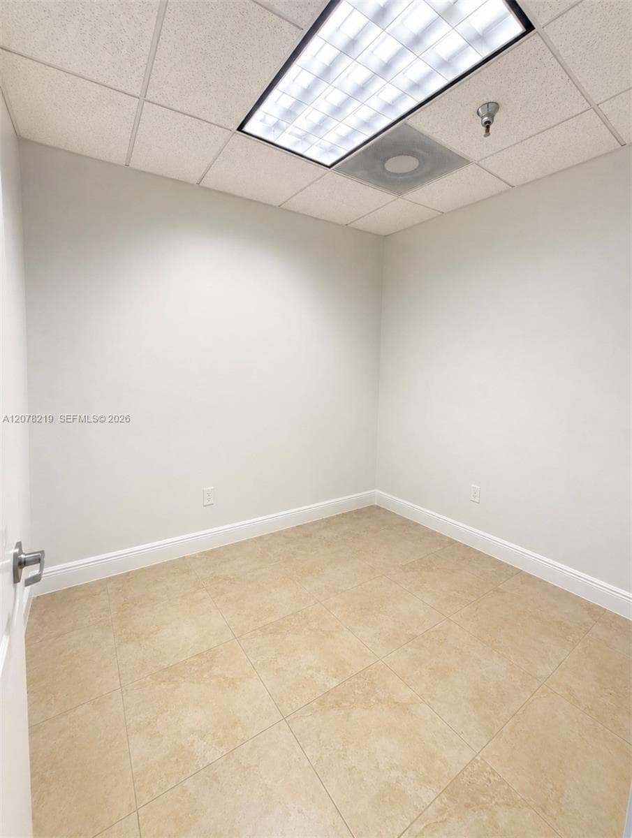 2250 NW 102nd Pl, Doral FL 33172