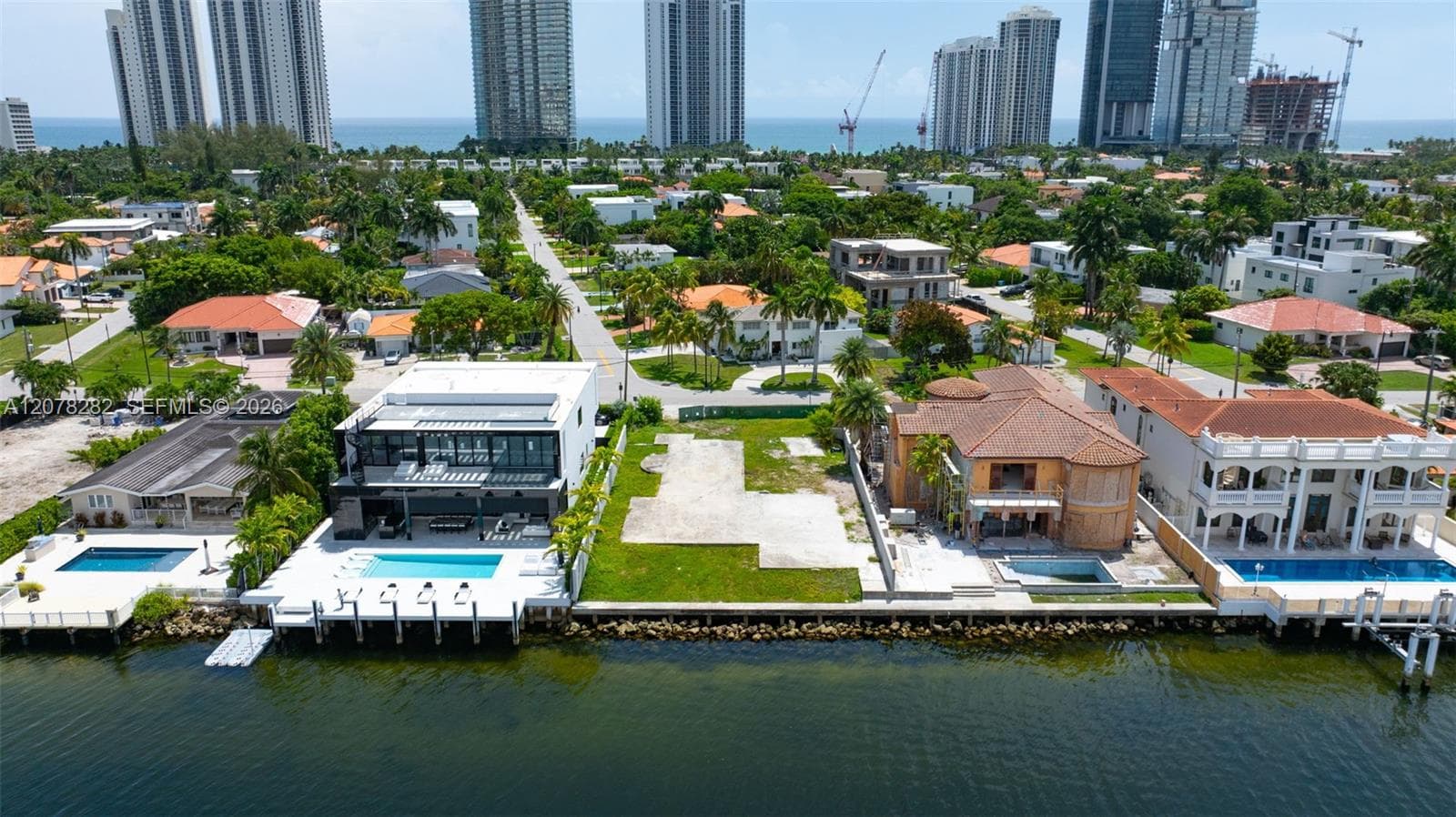 18970 N Bay Rd, Sunny Isles Beach FL 33160