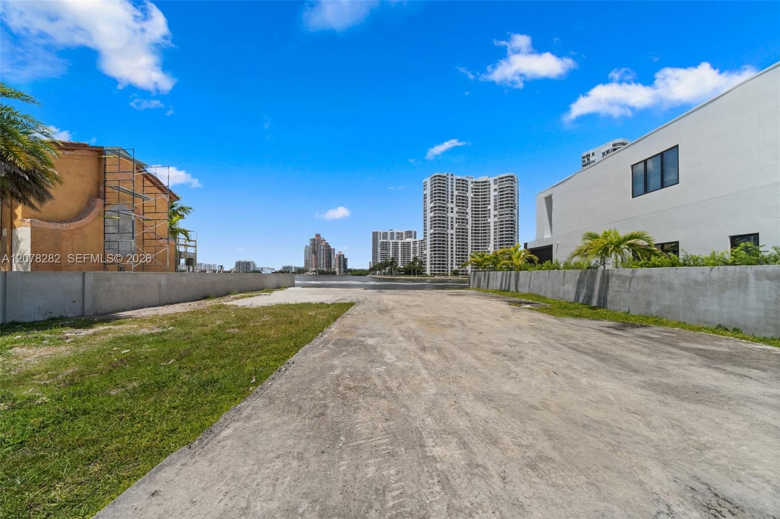 18970 N Bay Rd, Sunny Isles Beach FL 33160