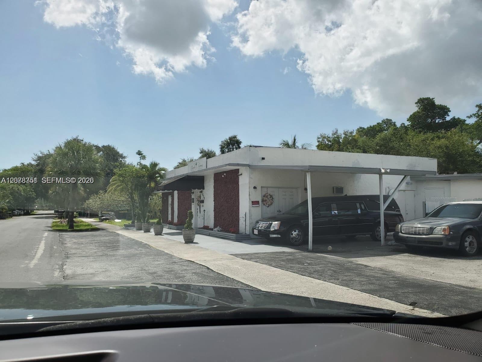 608 SW 12th Ave, Dania Beach FL 33004