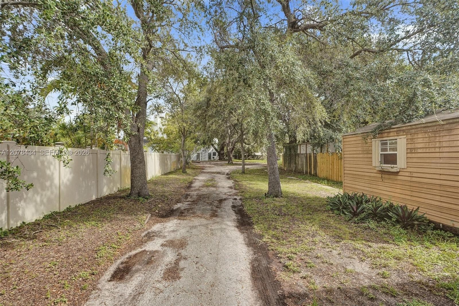 0 171 st, North Miami Beach FL 33162