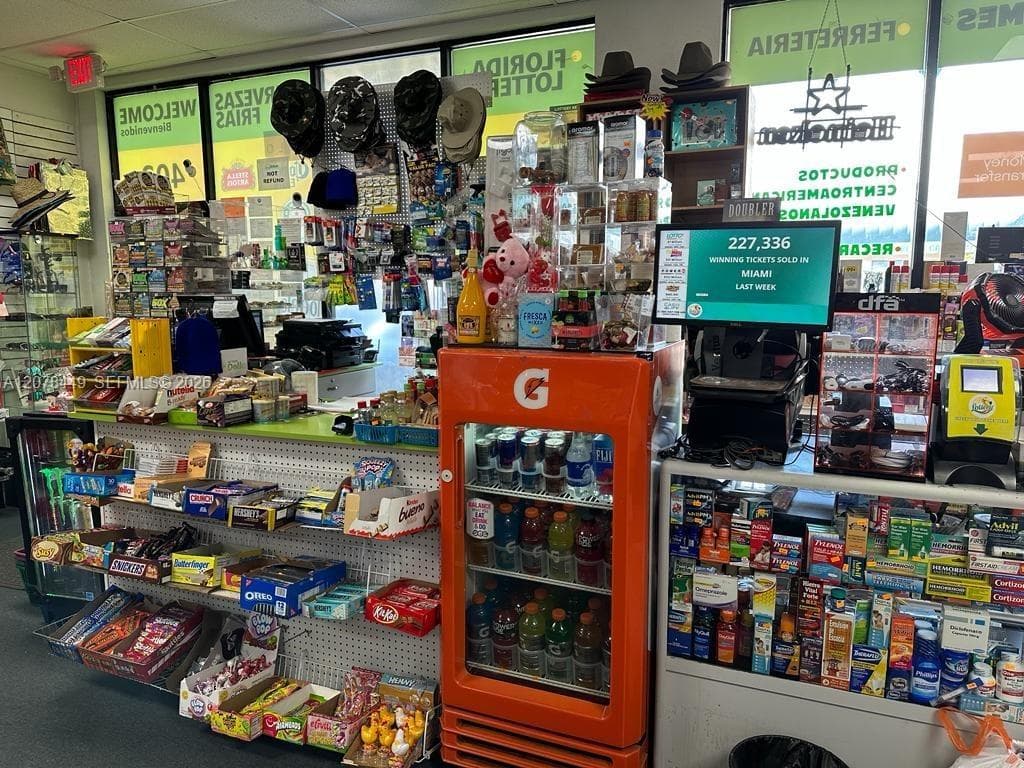 10940 W Flagler st, Miami FL 33174