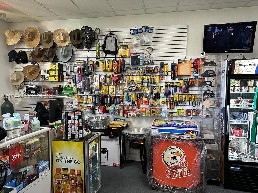 10940 W Flagler st, Miami FL 33174