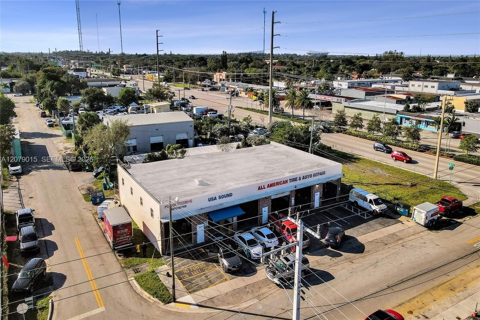 5960 SW 23rd St, West Park FL 33023