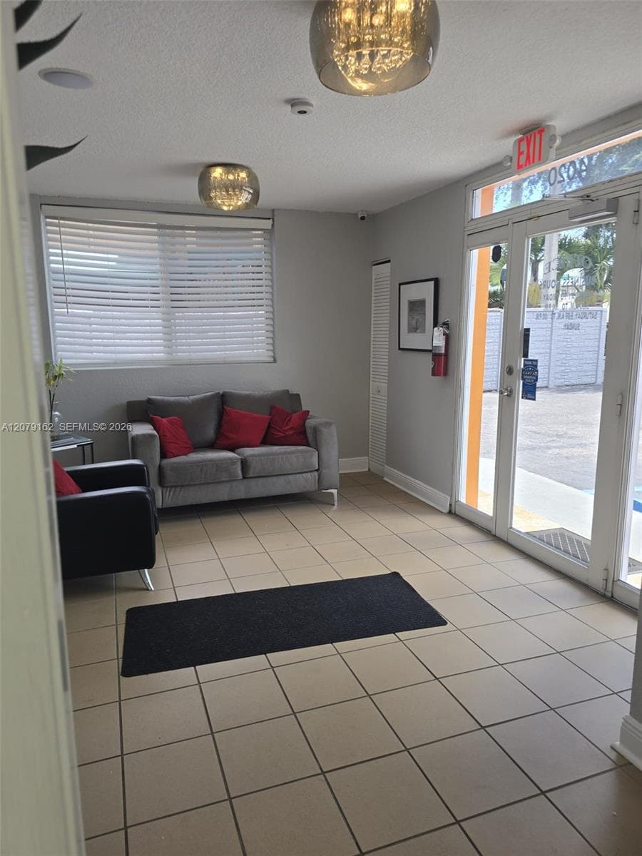 4010 E 8th Ave, Hialeah FL 33013