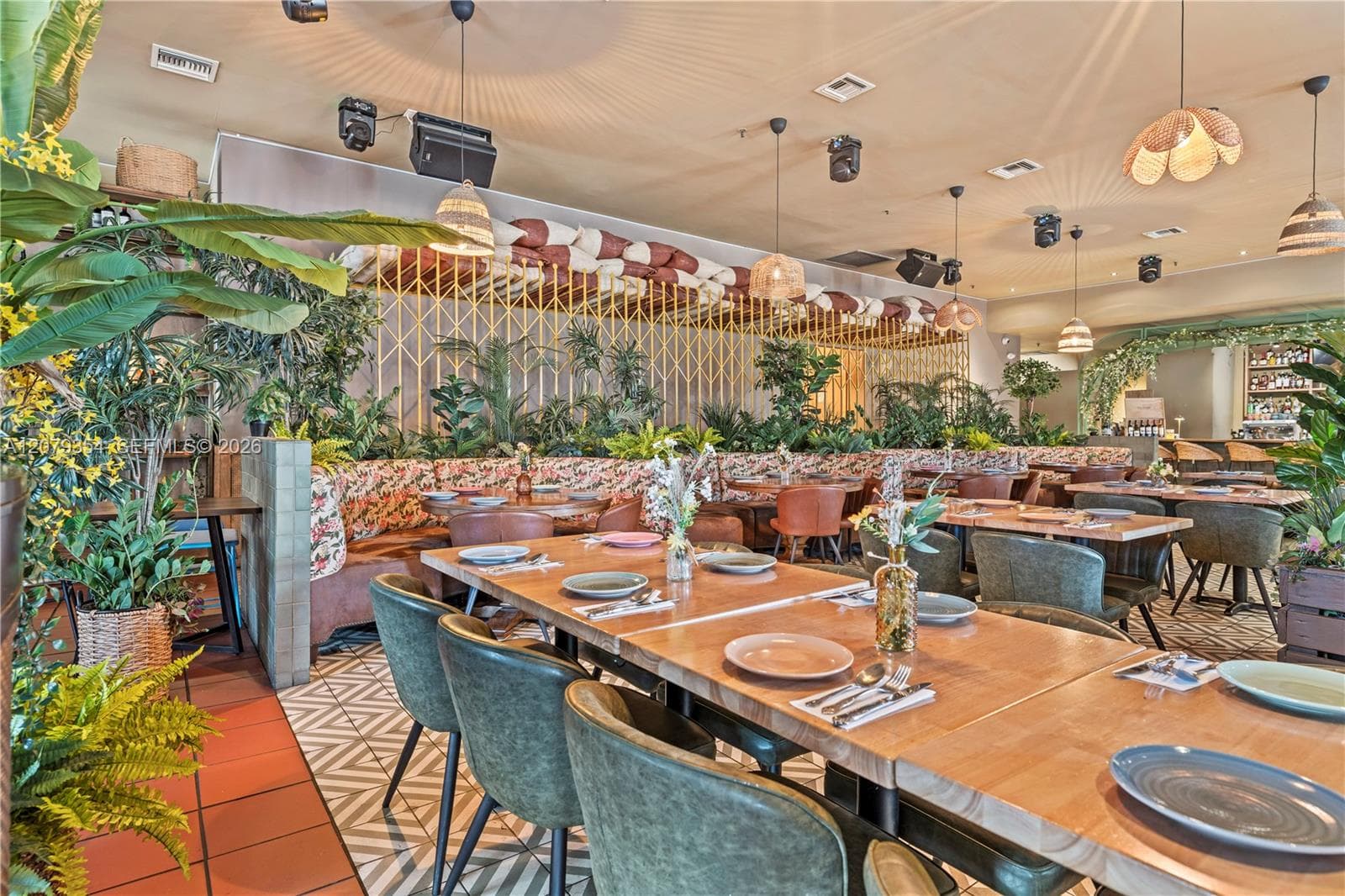 8399 NW 12th St, Doral FL 33126