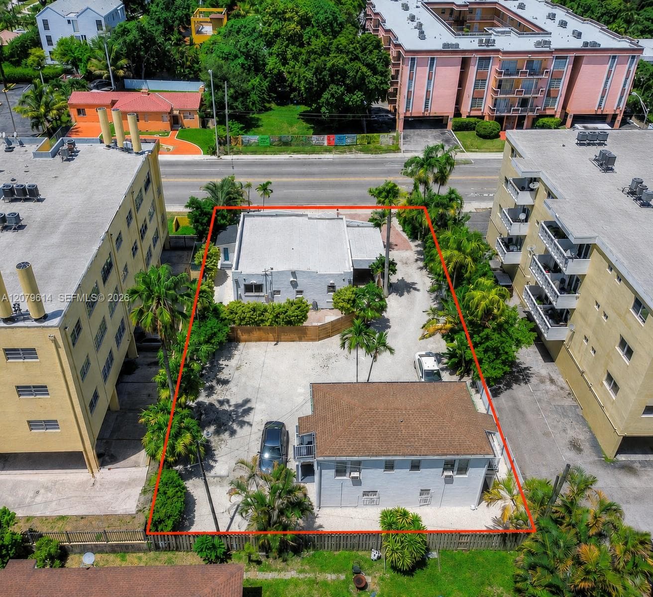 340 NE 125th St, North Miami FL 33161