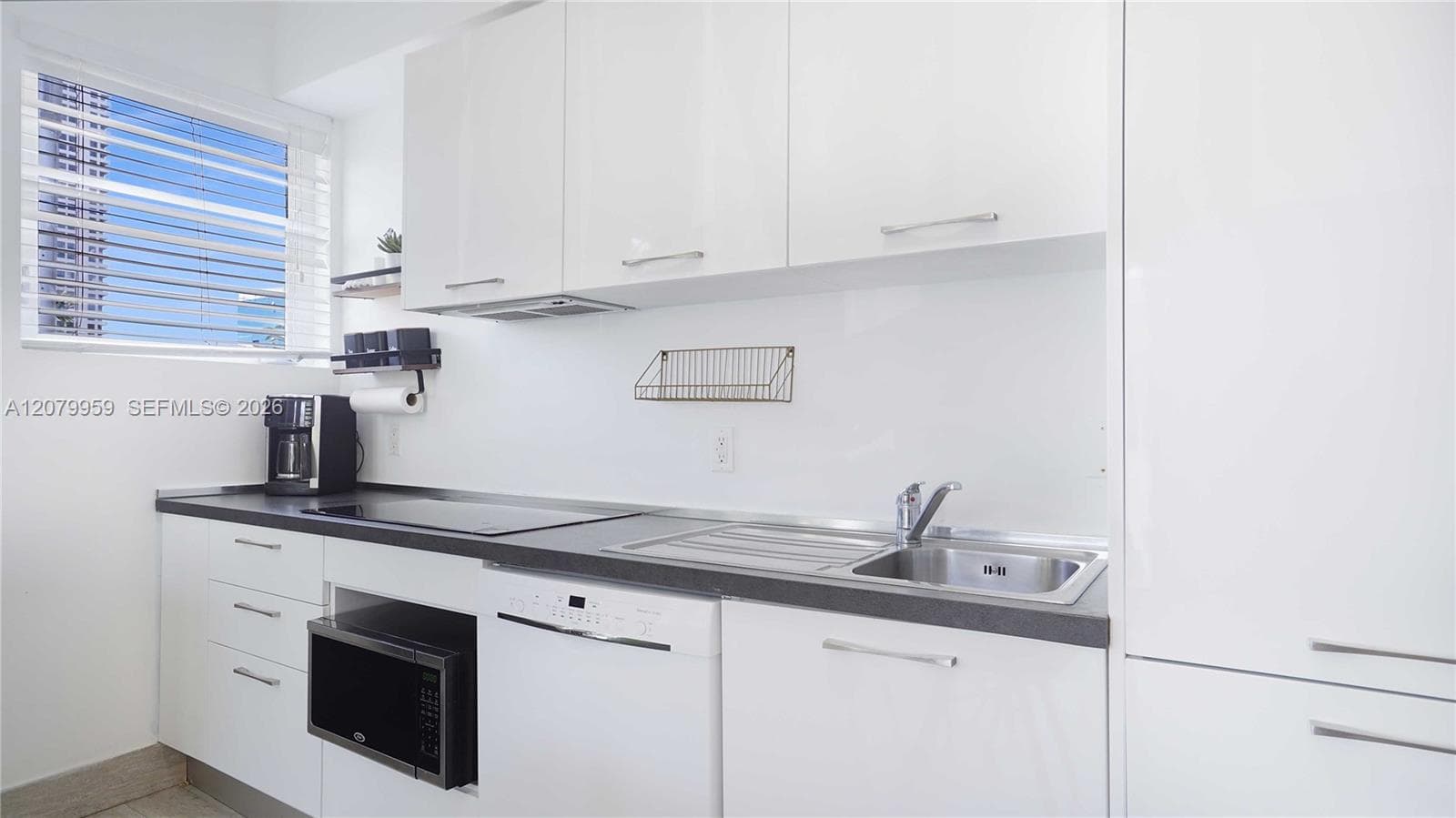 1321 15th, Miami Beach FL 33139