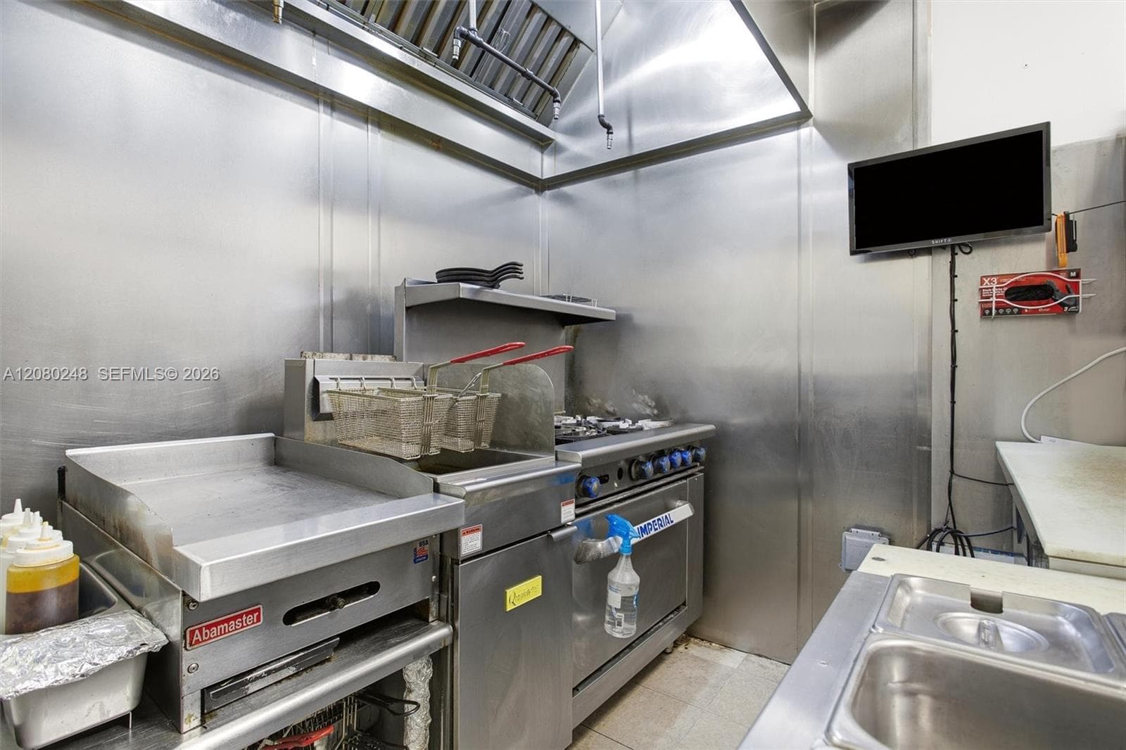 Pembroke Rd, Pembroke Pines FL 33025