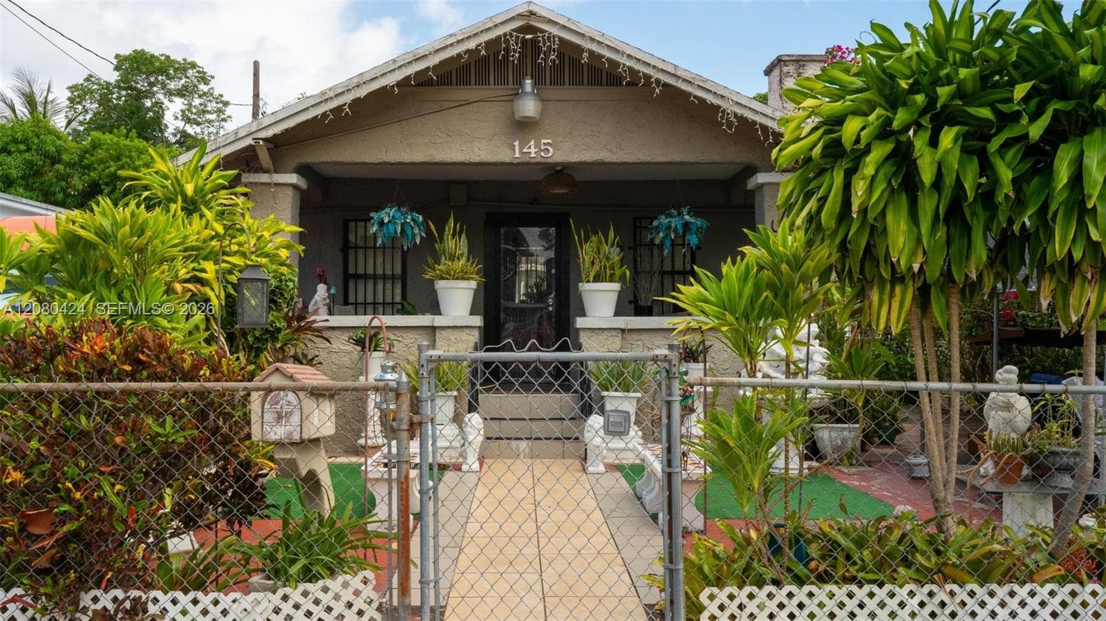 145 NW 31st St, Miami FL 33127