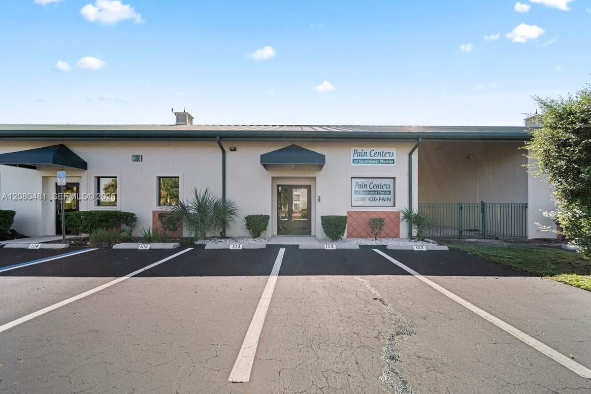 13861 plantation rd # 103, Fort Myers FL 33912
