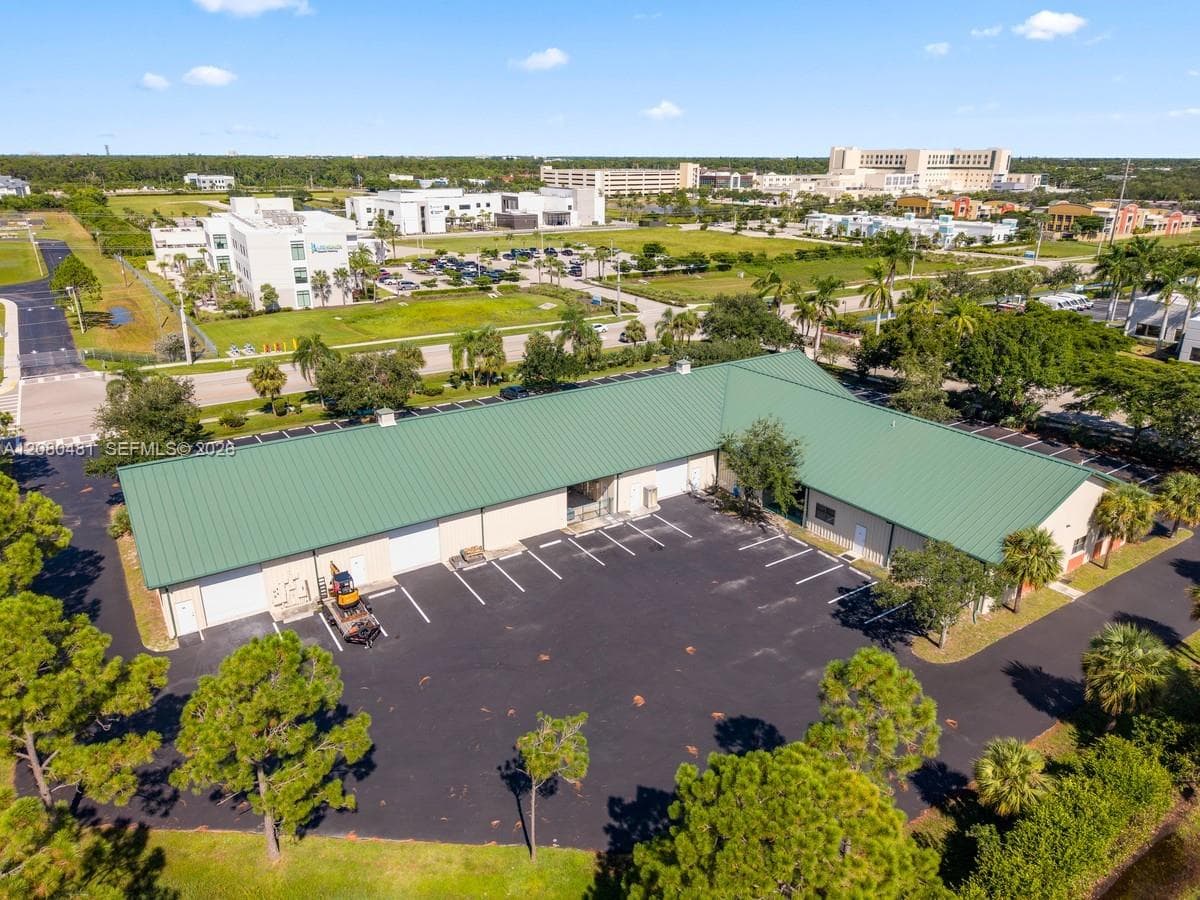 13861 plantation rd # 103, Fort Myers FL 33912