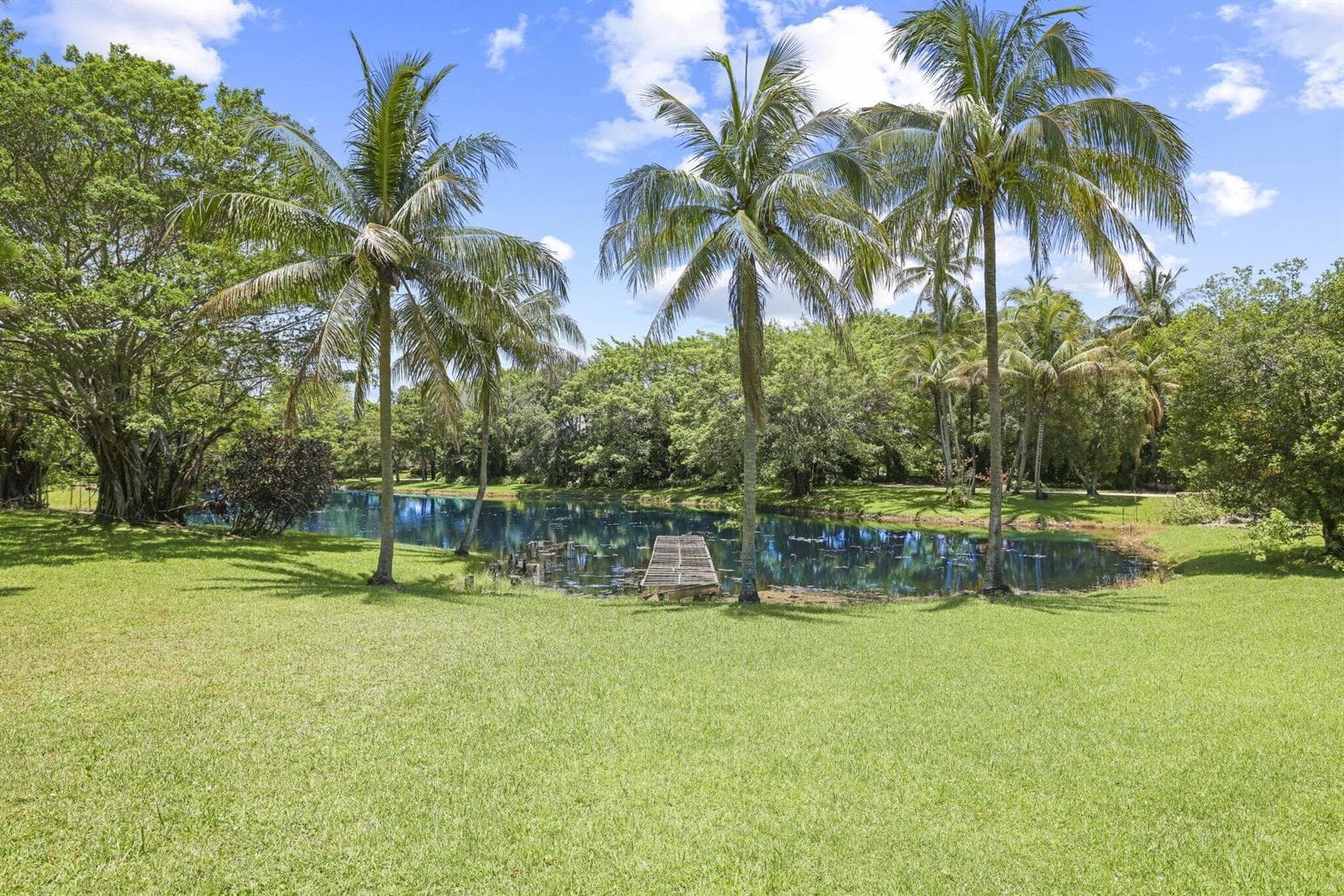 6001 Le Lac Road - 50.jpg-SMALL