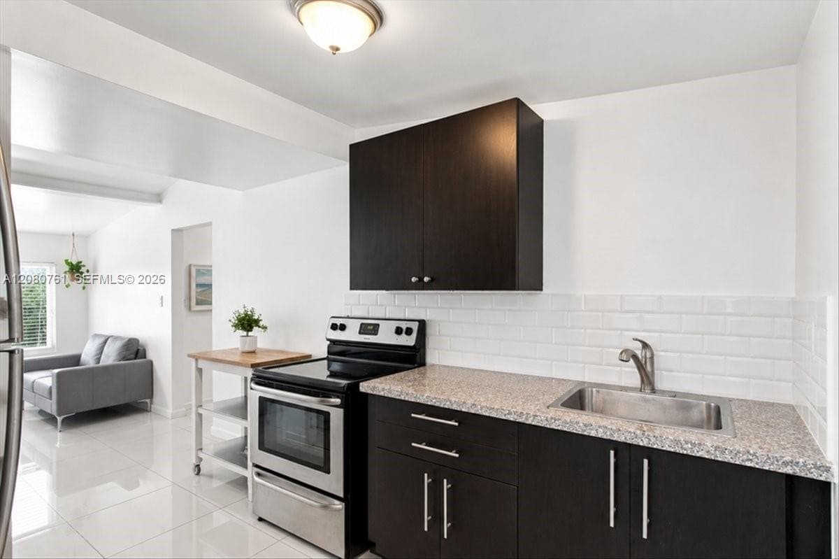 268 NW 34th St, Miami FL 33127
