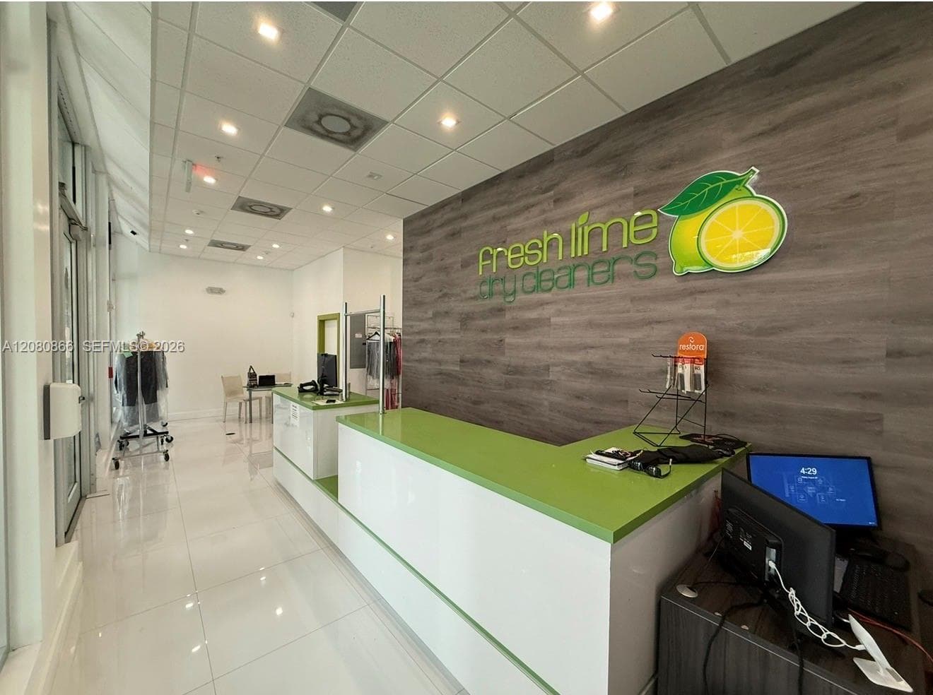 7885 NW 107TH AV #406, Doral FL 33178