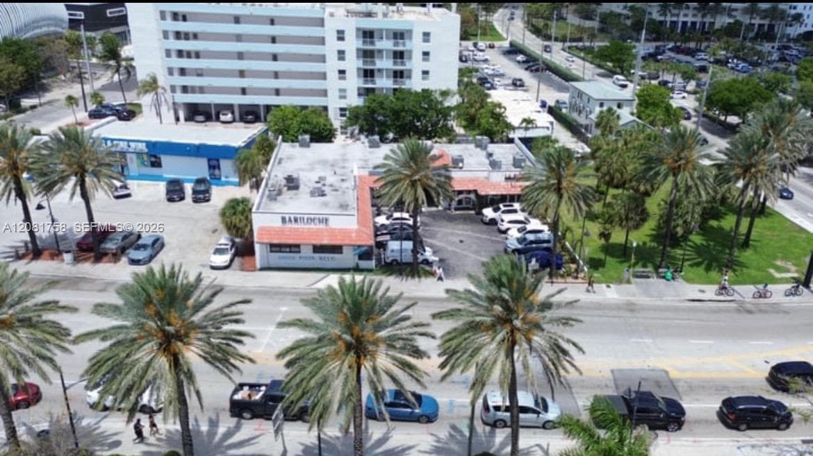 2915 E Las Olas Blvd, Fort Lauderdale FL 33316