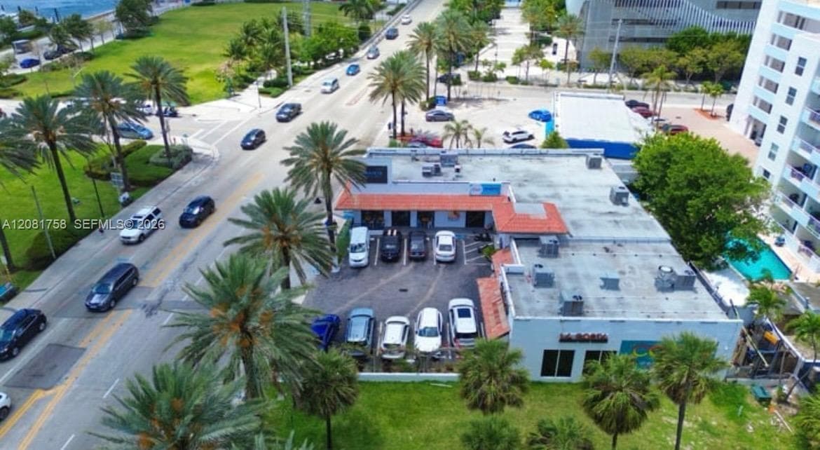 2915 E Las Olas Blvd, Fort Lauderdale FL 33316