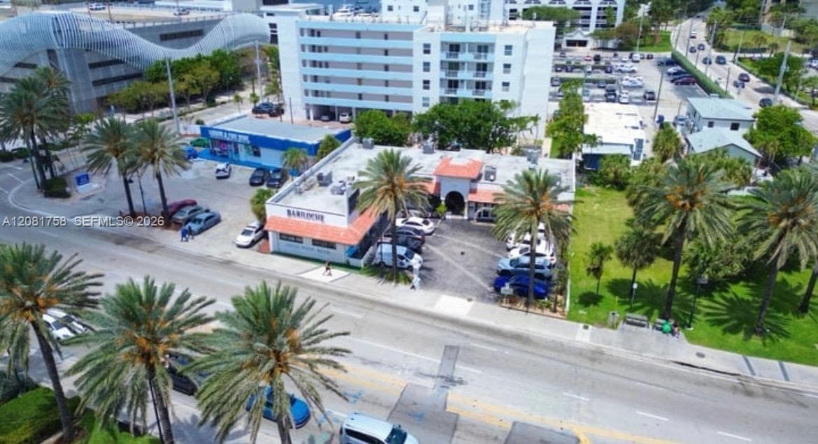 2915 E Las Olas Blvd, Fort Lauderdale FL 33316