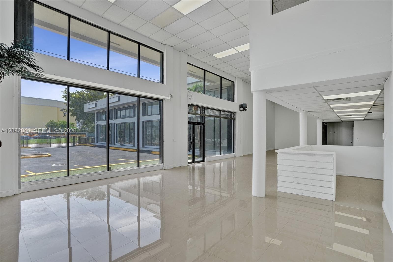 900 Flagler St, Miami FL 33130