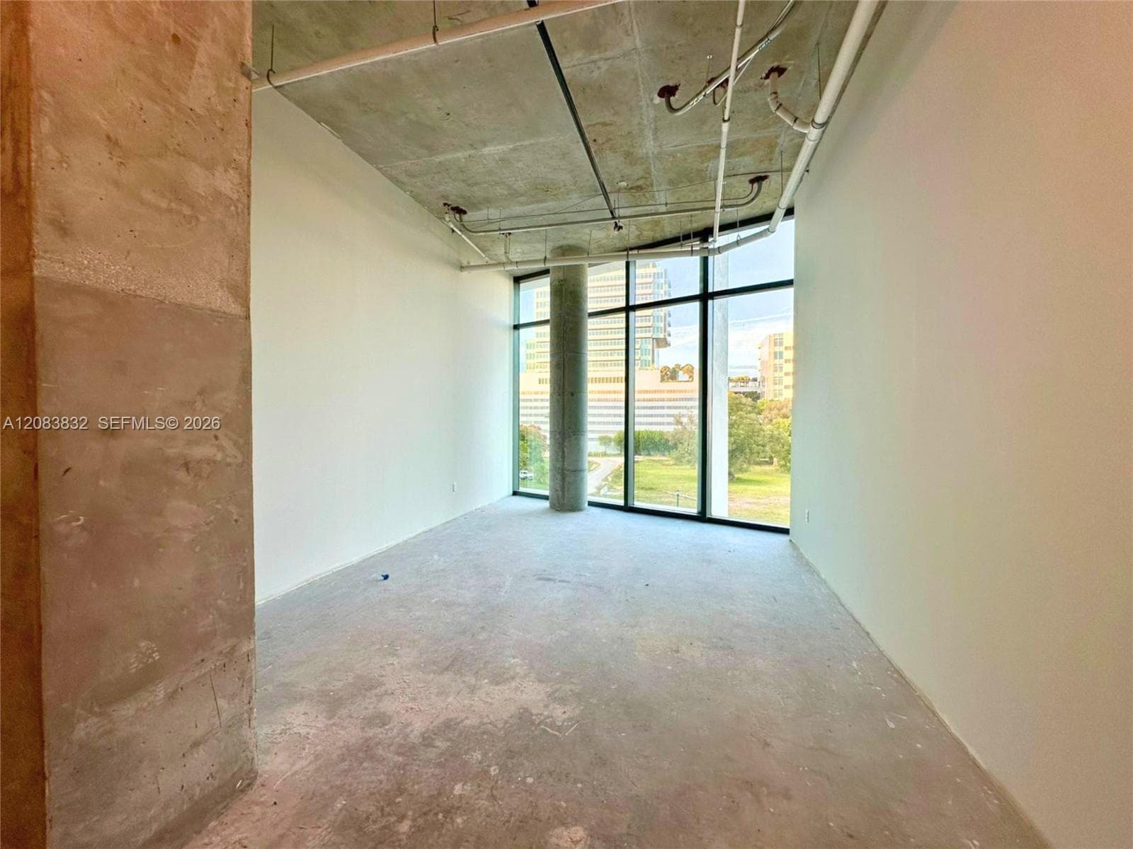 21290 Biscayne Blvd # 303, Aventura FL 33180