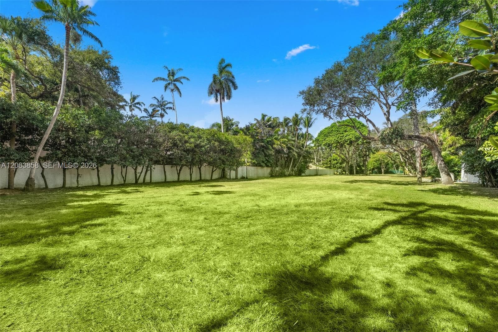 3940 Douglas Rd, Miami FL 33133