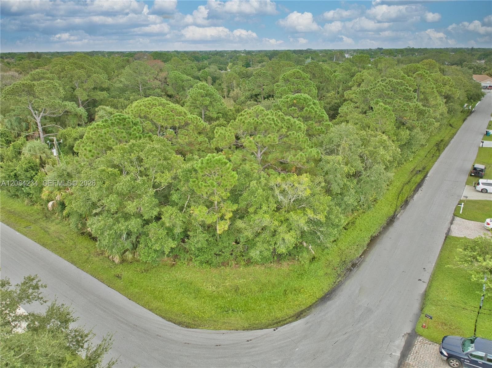 2099 SW Brevity Ter, Port St. Lucie FL 34953