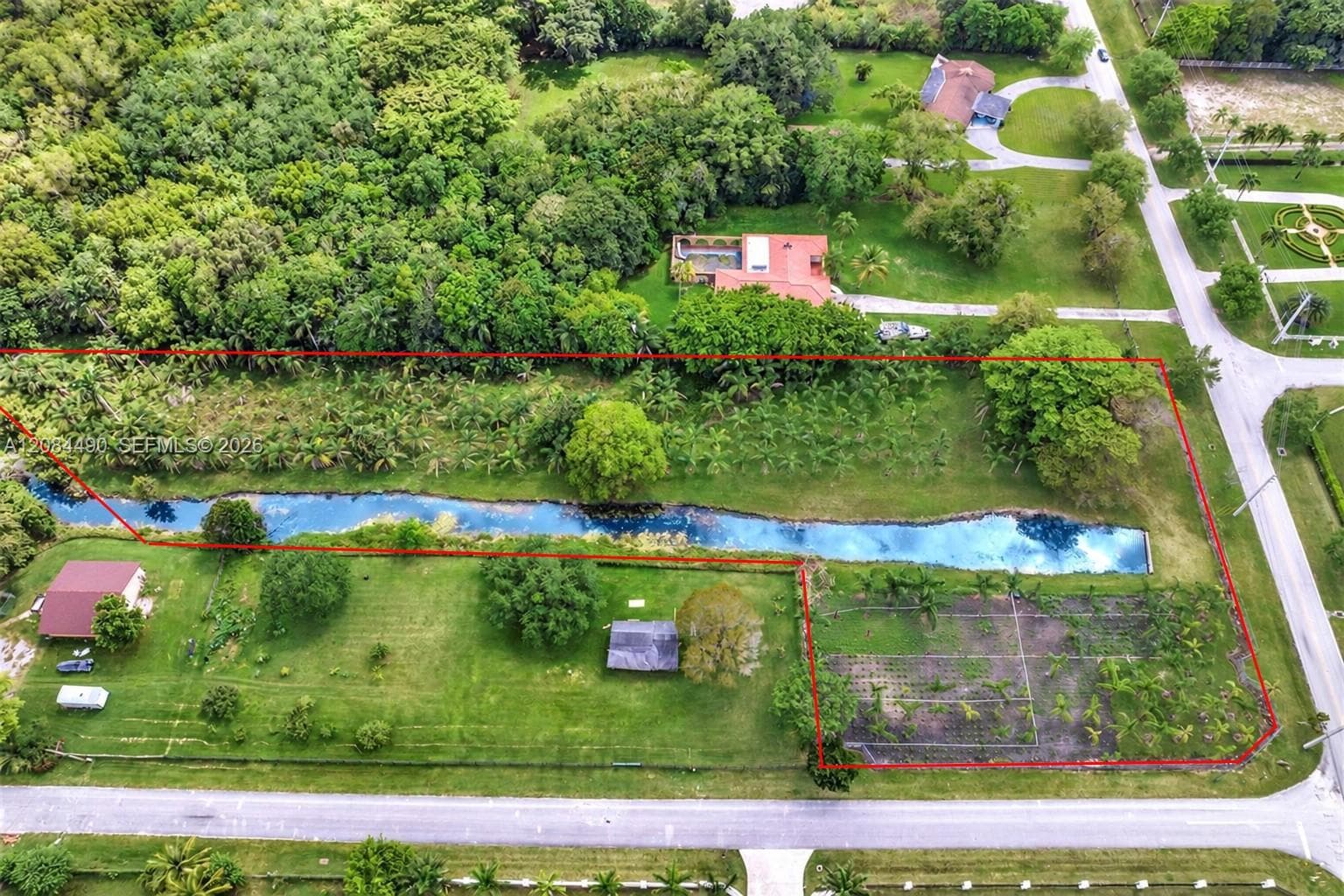 DRONE PHOTO OF PROPERTY