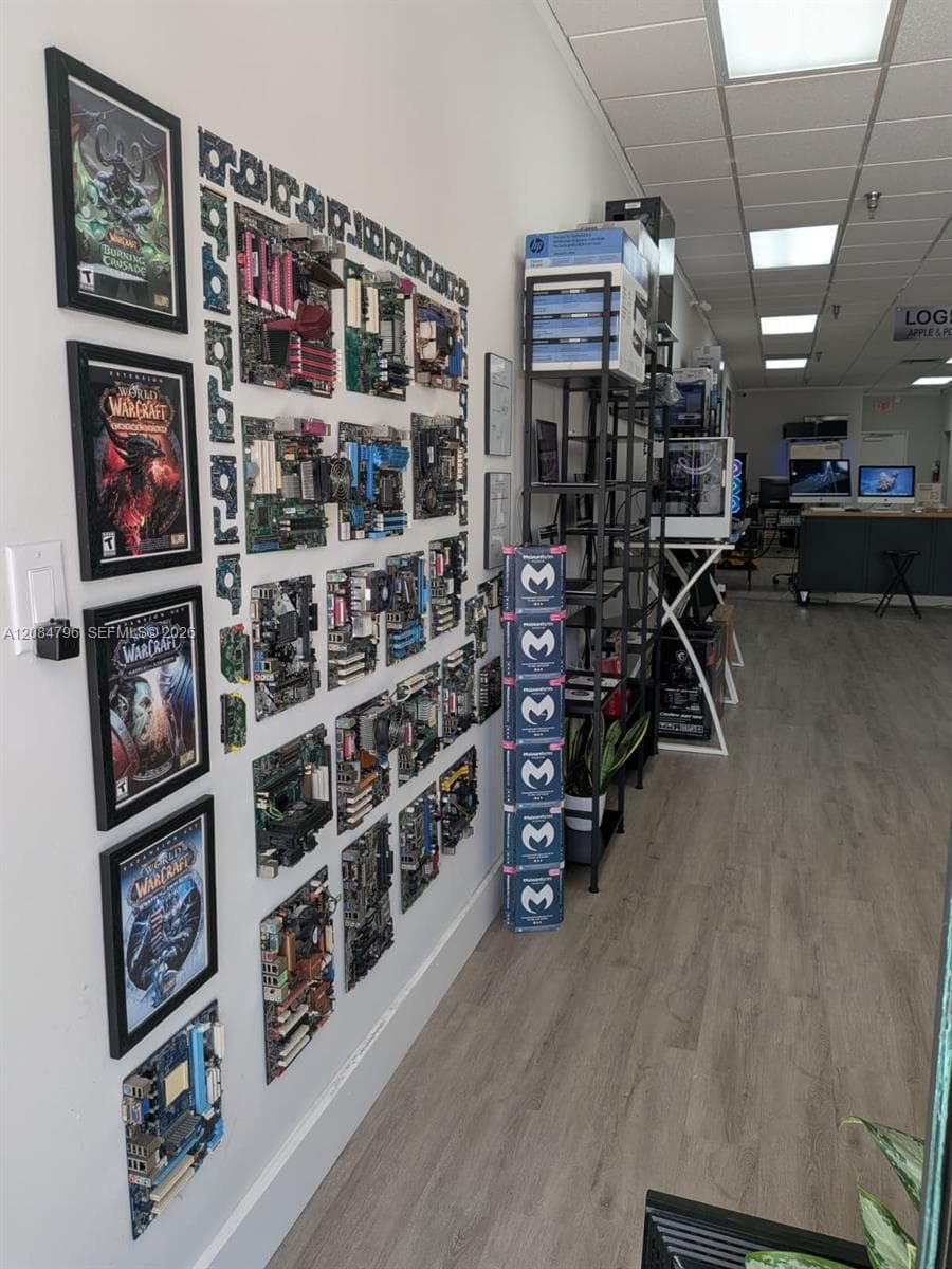 Coconut Creek, FL, 33073