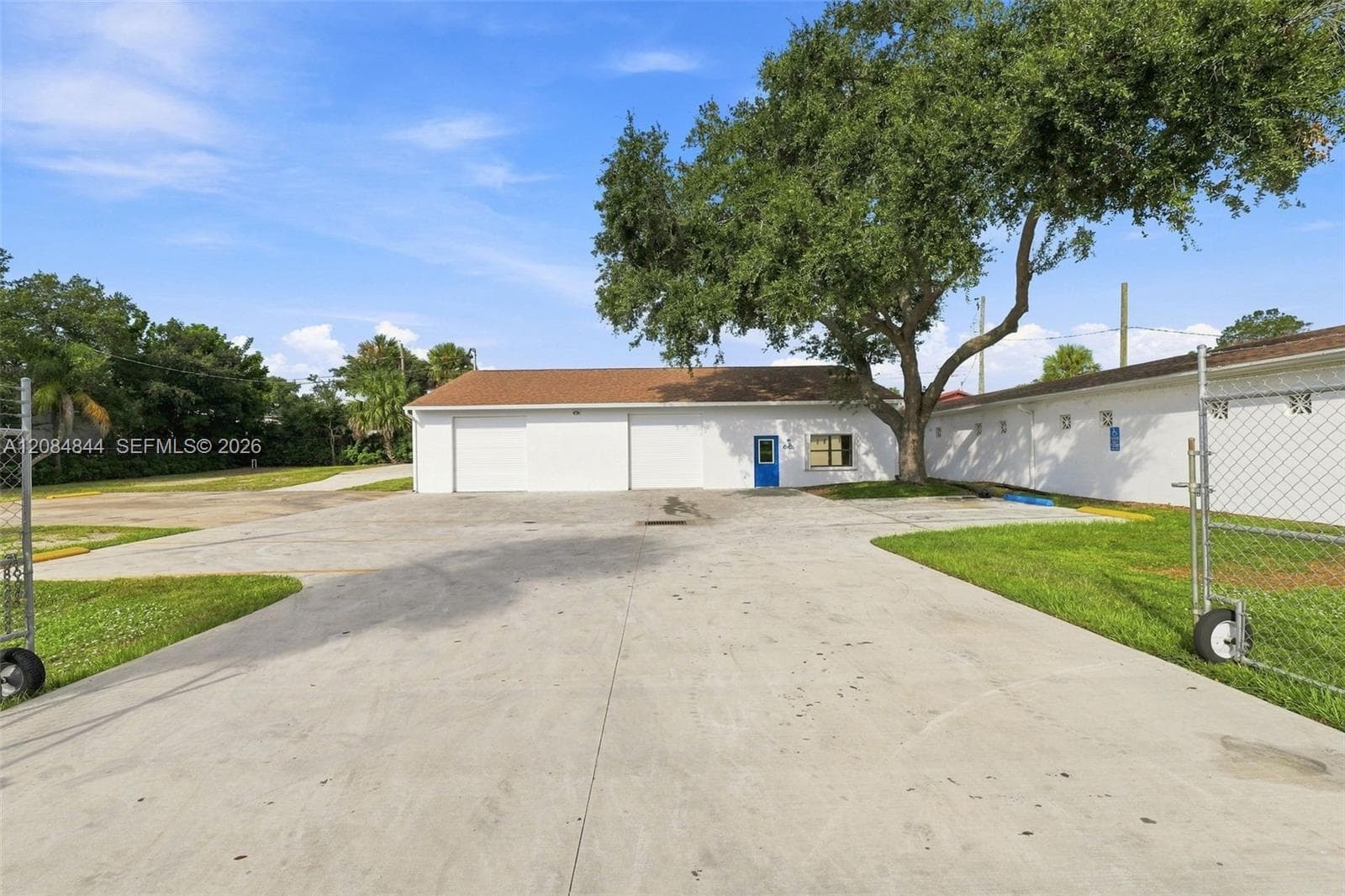645 OLD DIXIE HWY