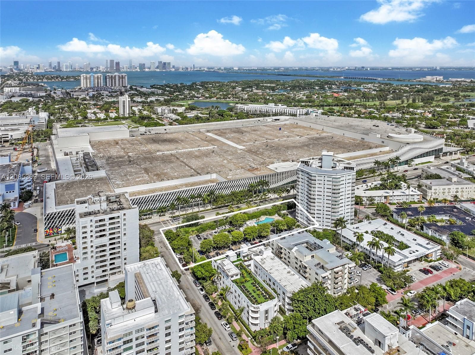 1809 Washington Ave, Miami Beach FL 33139