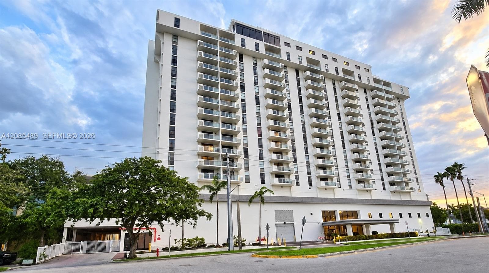13499 Biscayne Blvd, North Miami FL 33181
