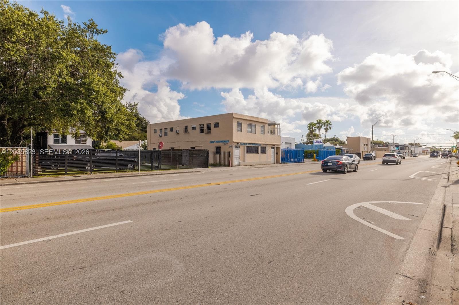 279 NW 54th St, Miami FL 33127