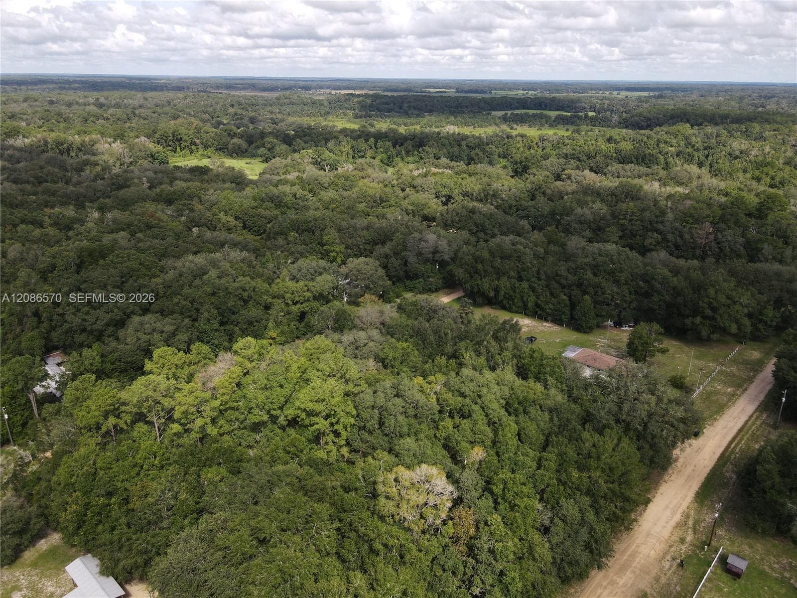 106 Gunner Ave, Other City - In The State Of Florida FL 32148