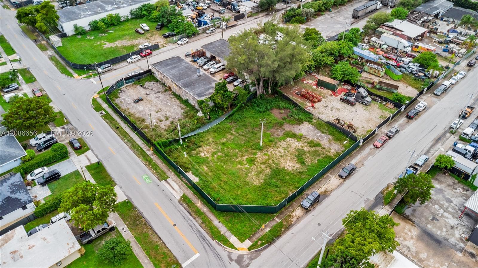 2113 SW 58th Ave, West Park FL 33023