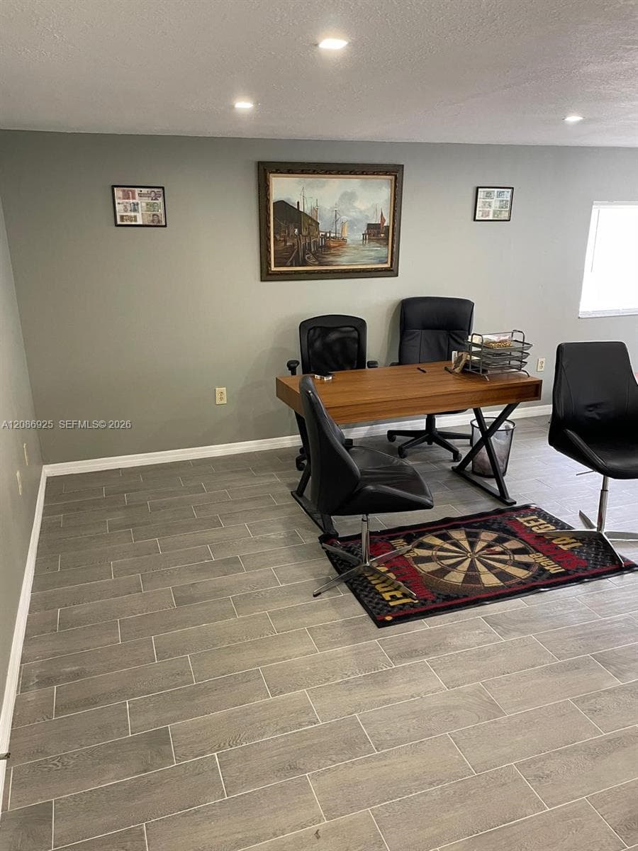 600 RING RD, Orlando FL 32811
