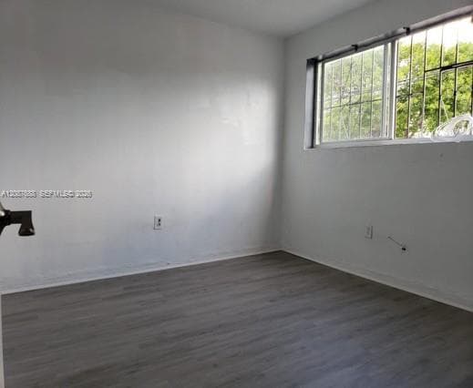 1895 NW 35th St, Miami FL 33142