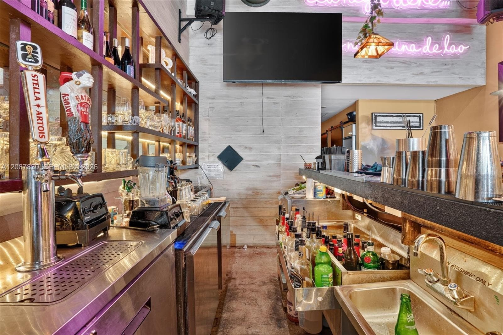 Restaurant Opportunity in the Heart of Little Havana, Miami FL 33135