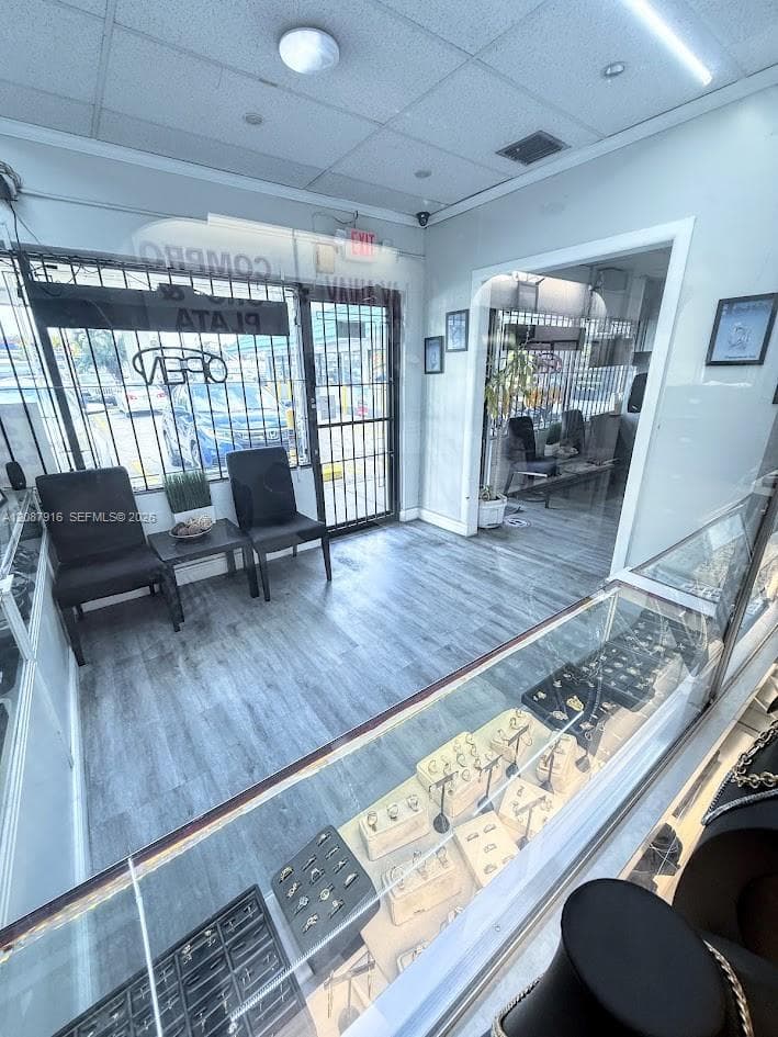 Jewelry & Pawn Shop, Hialeah FL 33010