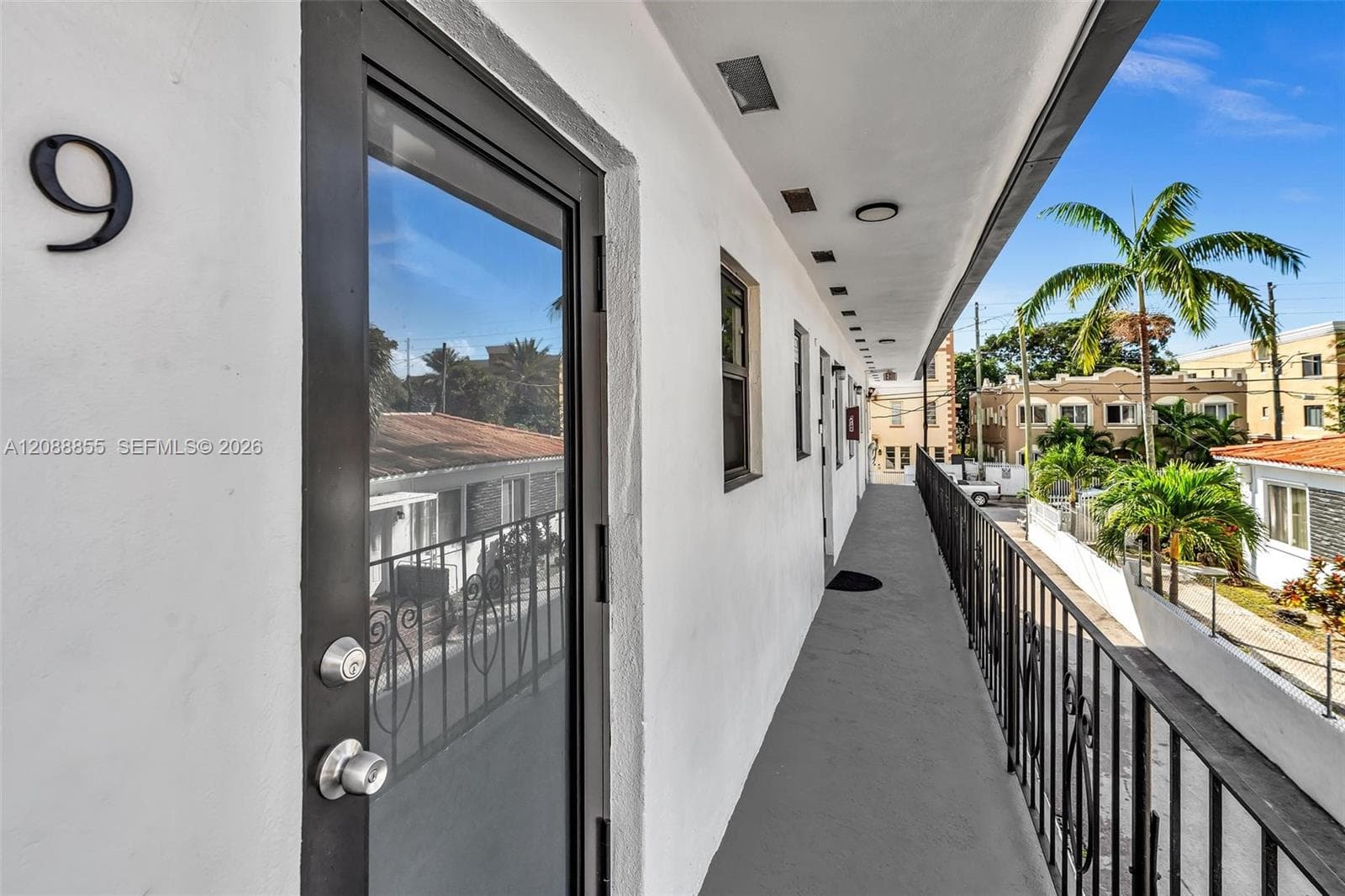 1027 SW 3rd St, Miami FL 33130
