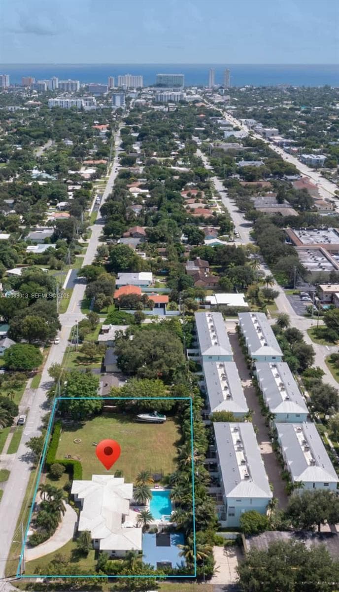 400 NE 2nd St, Pompano Beach FL 33060