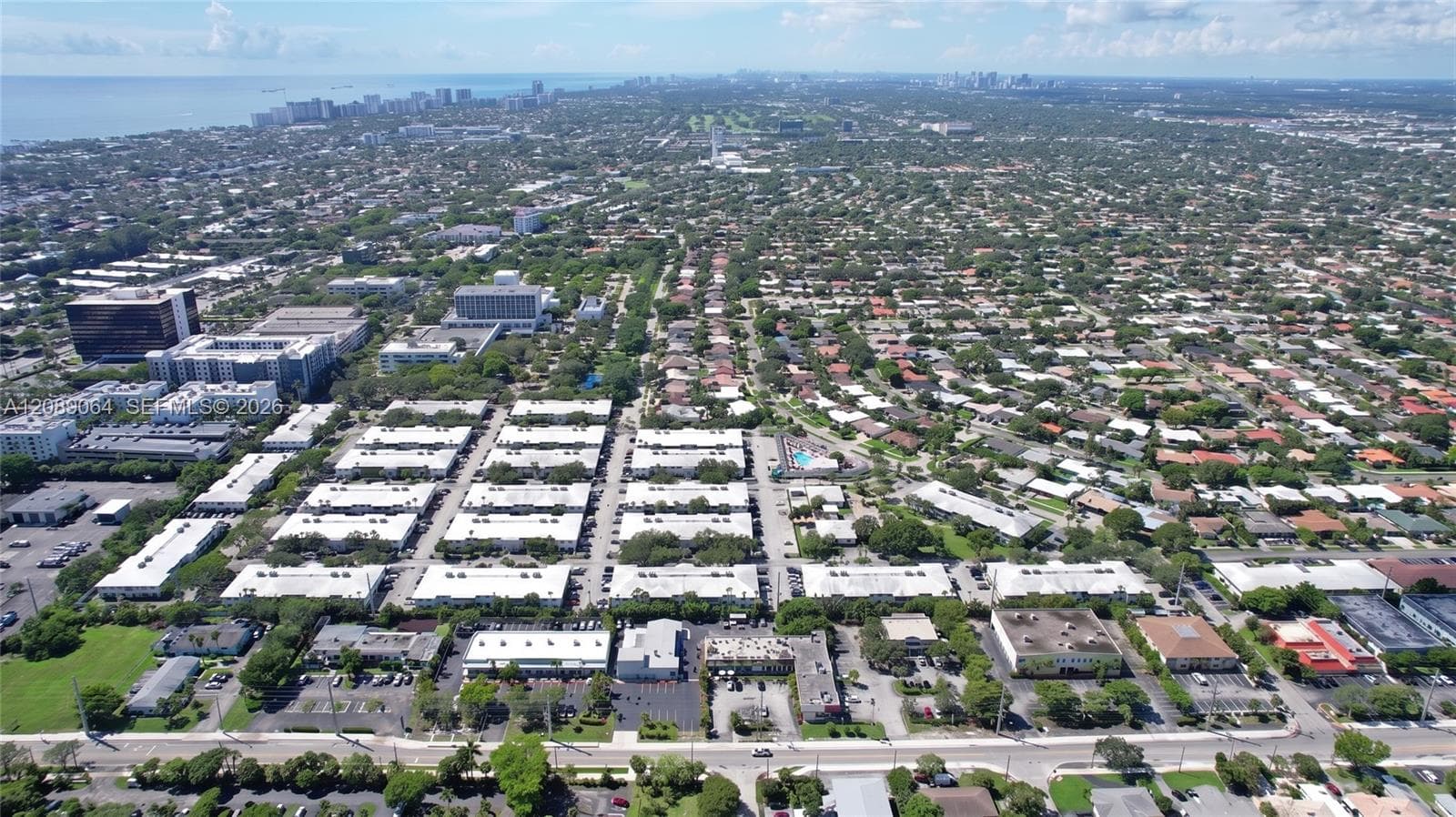 690 E Mcnab Rd, Pompano Beach FL 33060