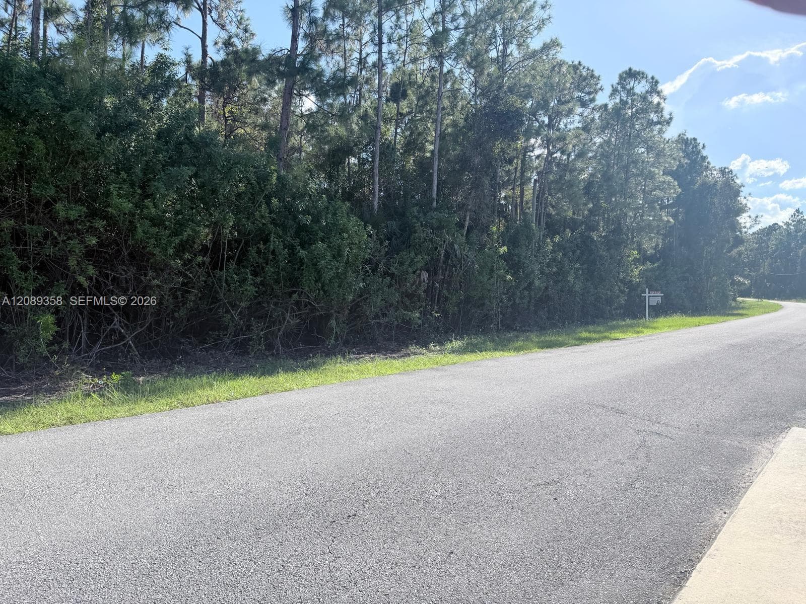 179 Ridgemont Dr, Lehigh Acres FL 33972