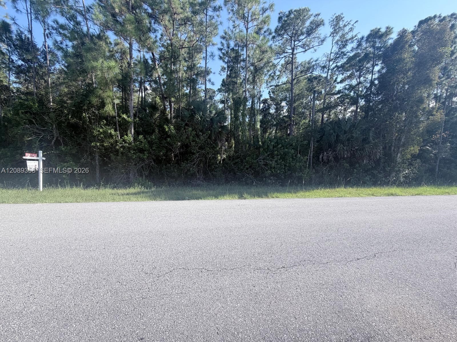 179 Ridgemont Dr, Lehigh Acres FL 33972