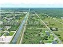 1507 Hines Ave, Lehigh Acres FL 33972