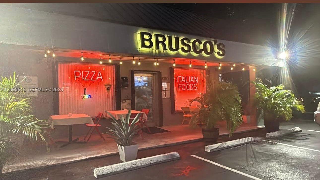 1380 S S Federal Hwy, Deerfield Beach FL 33441