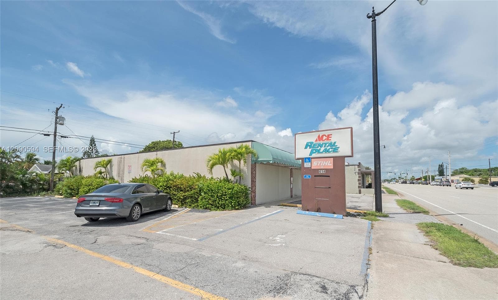 1212 & 414 W LANTANA ROAD