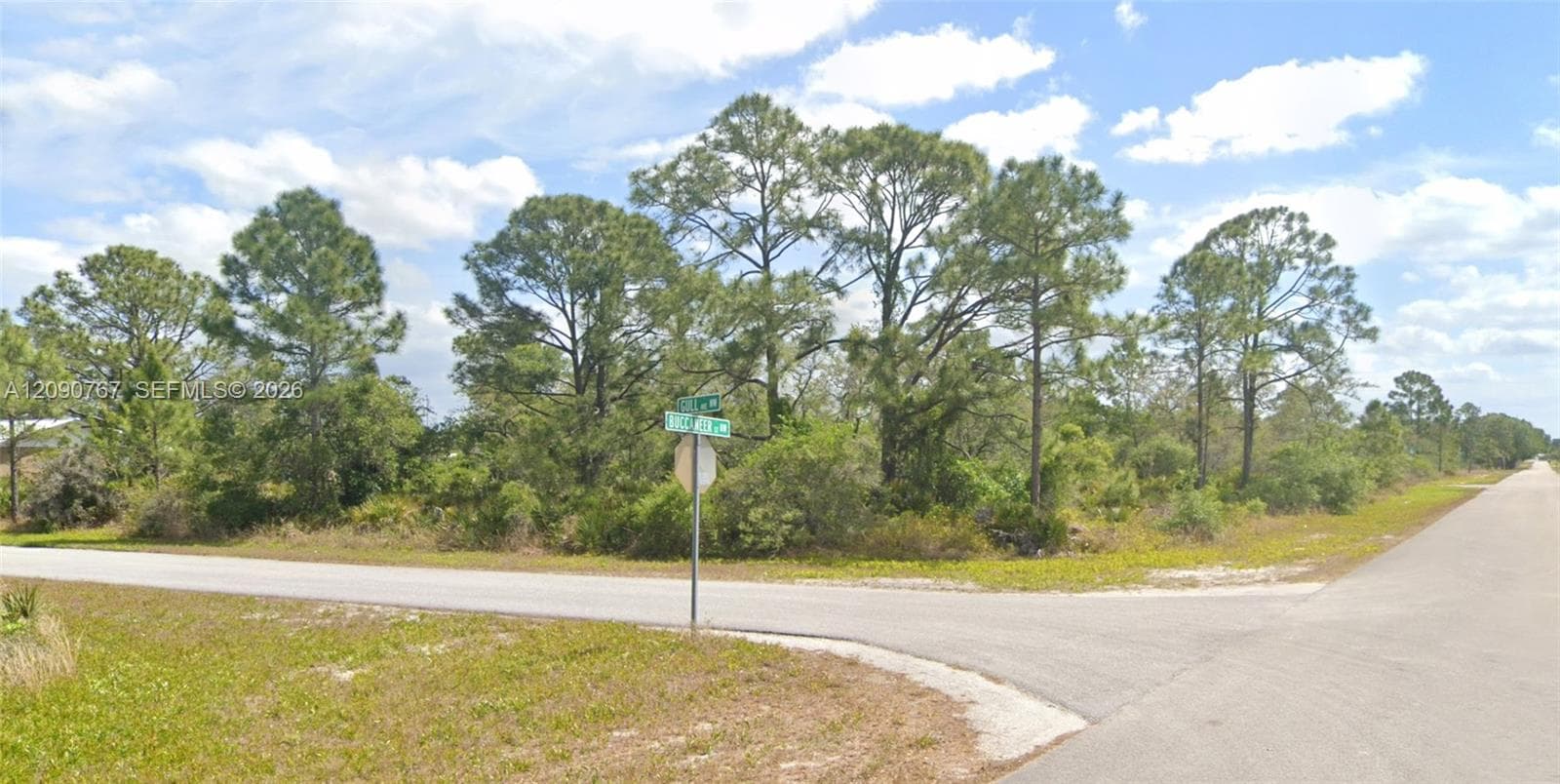 645 Buccaneer St NW, Lake Placid FL 33852