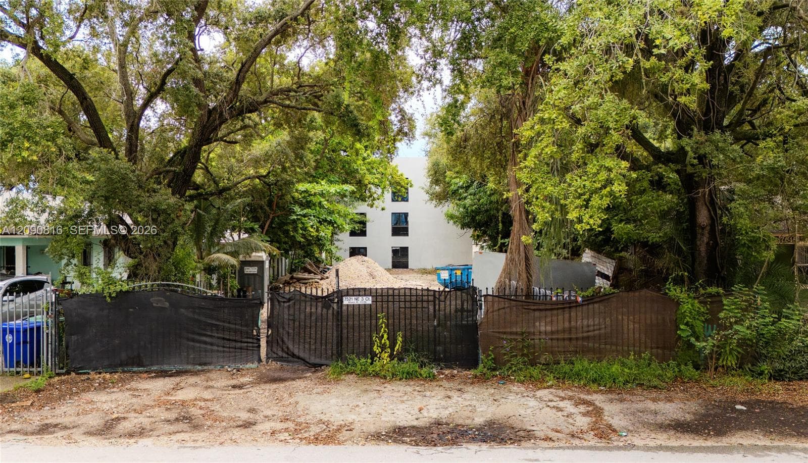 7521 NE 3rd Ct, Miami FL 33138