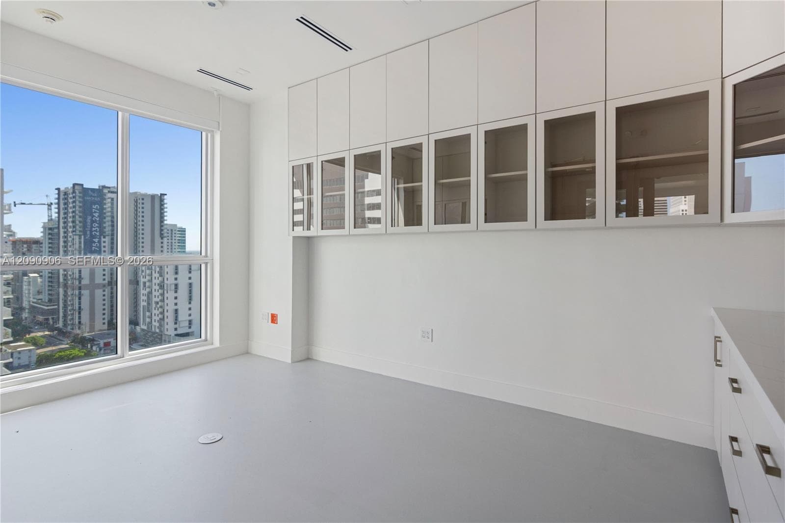 175 SW 7th St # 1710, Miami FL 33130