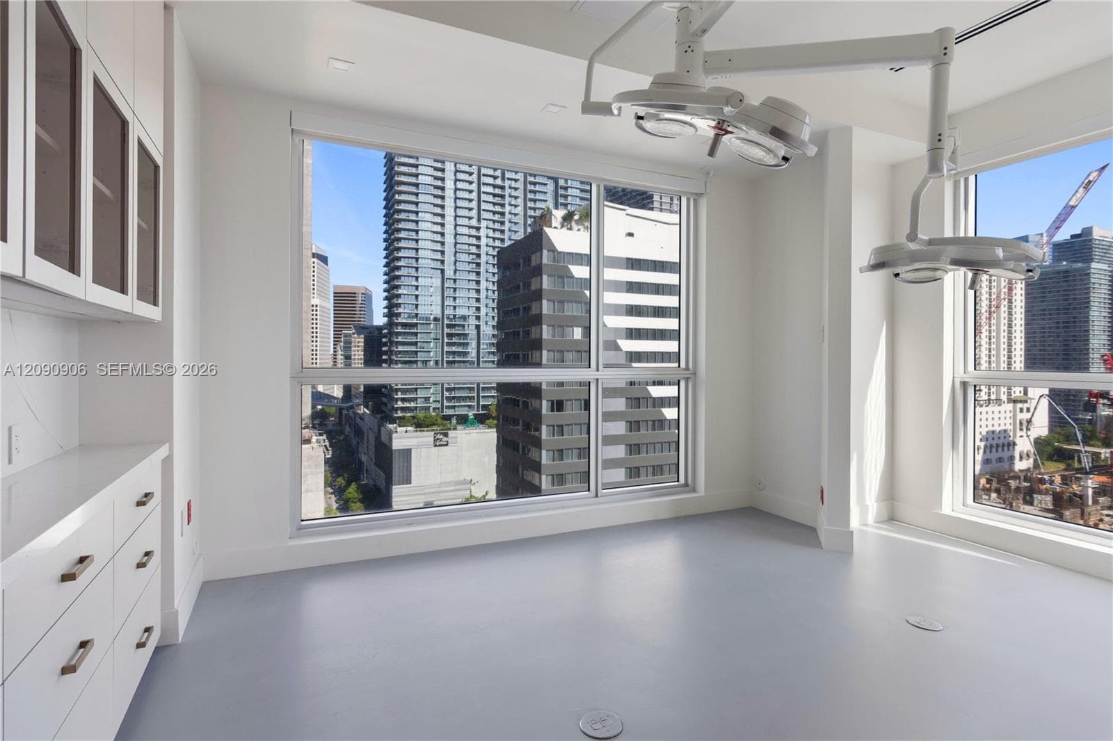 175 SW 7th St # 1710, Miami FL 33130